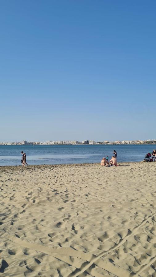לה-גרו-דו-רואה La Cigale De Mer A 100 M De La Plage Et Du Centre Ville Du Grau Du Roi מראה חיצוני תמונה